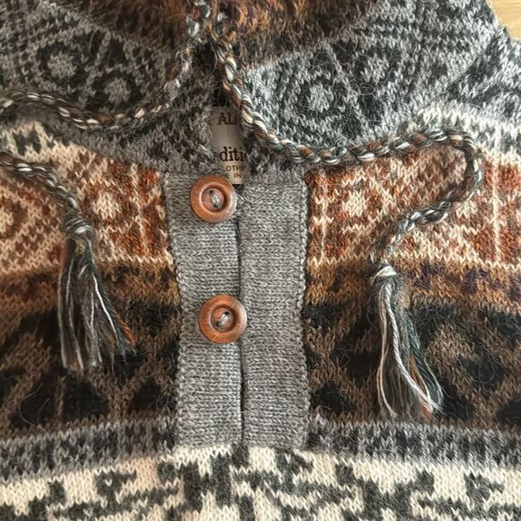 Inka Tradition Baby Alpaca Sweater Made in Peru - Picture 4 of 11